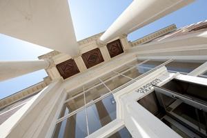 Entrance of Fondren Library. Looking up at columns. 